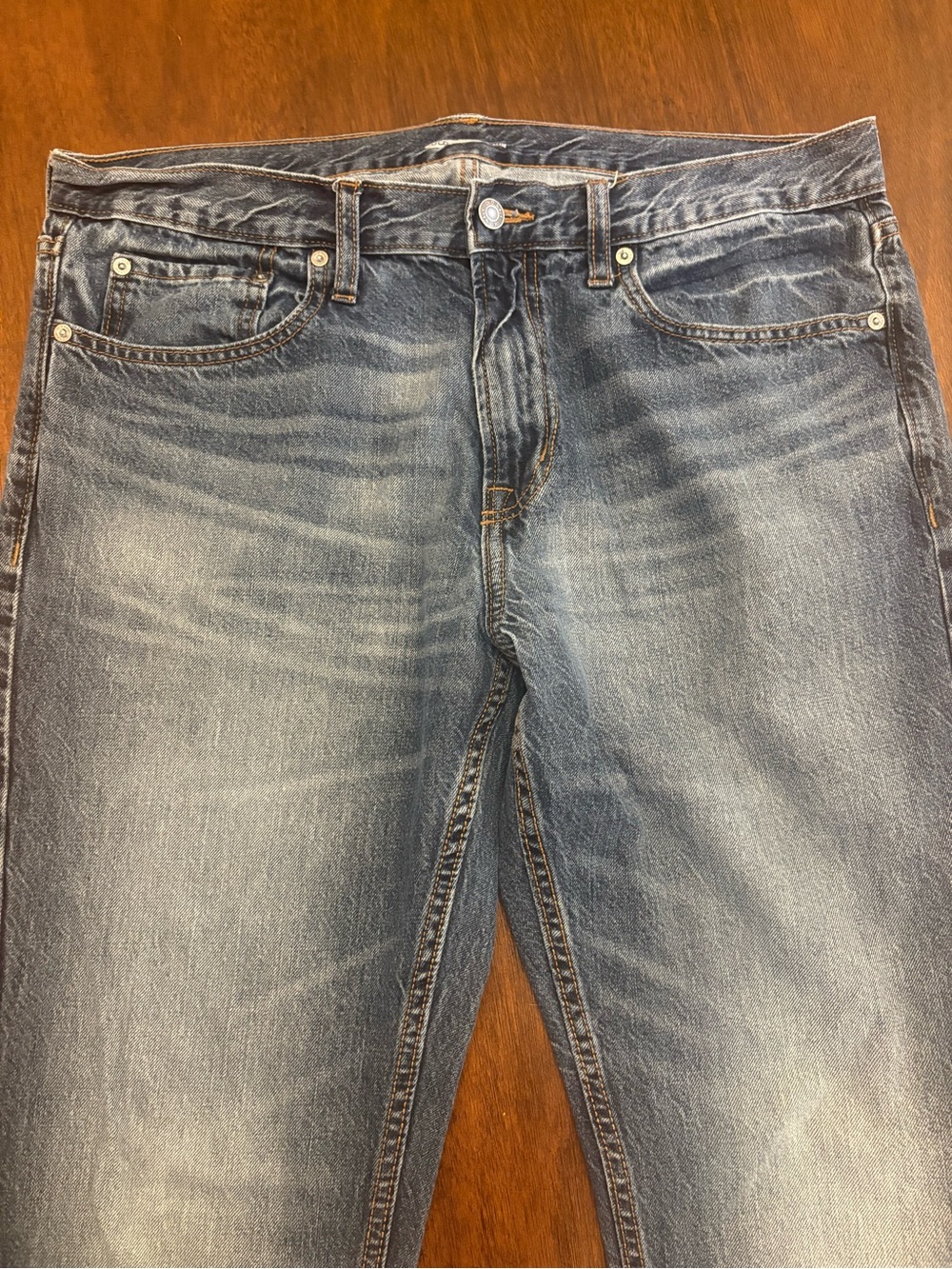 Old Navy Classic Men's Faded Blue Denim Jeans